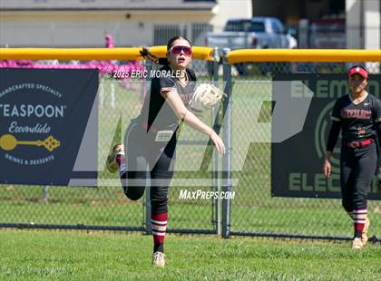 Thumbnail 2 in Poway vs. Mission Hills(Cougar Classic) photogallery.