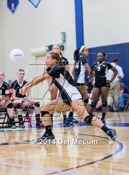 Thumbnail 3 in Woodward vs. Tampa Prep (Berkeley Premier) photogallery.
