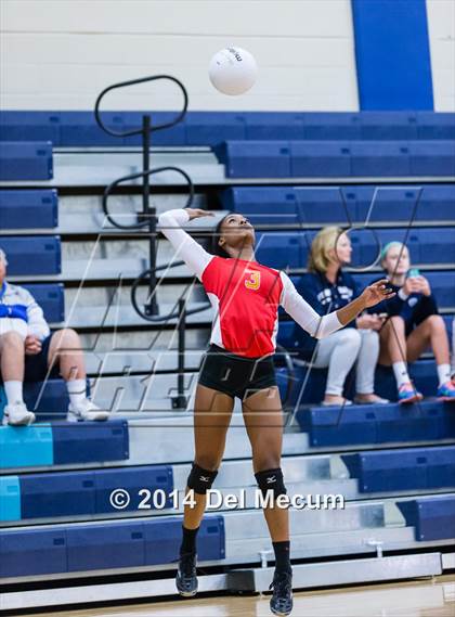 Thumbnail 2 in Woodward vs. Tampa Prep (Berkeley Premier) photogallery.