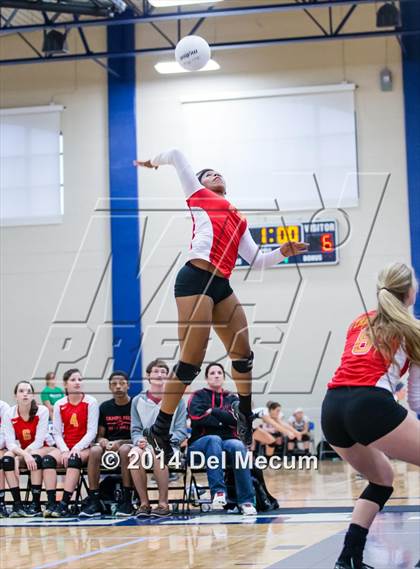 Thumbnail 1 in Woodward vs. Tampa Prep (Berkeley Premier) photogallery.