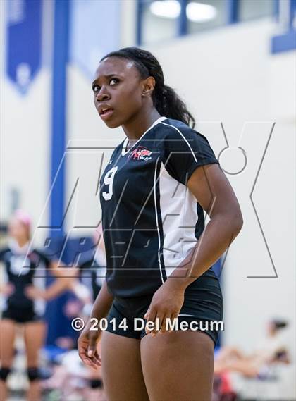 Thumbnail 2 in Woodward vs. Tampa Prep (Berkeley Premier) photogallery.