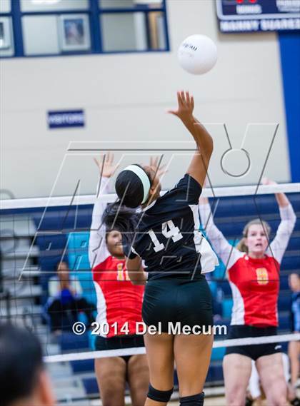 Thumbnail 2 in Woodward vs. Tampa Prep (Berkeley Premier) photogallery.