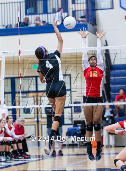 Thumbnail 1 in Woodward vs. Tampa Prep (Berkeley Premier) photogallery.