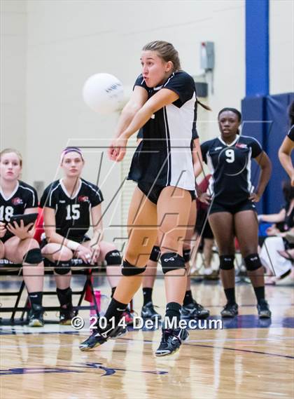 Thumbnail 2 in Woodward vs. Tampa Prep (Berkeley Premier) photogallery.
