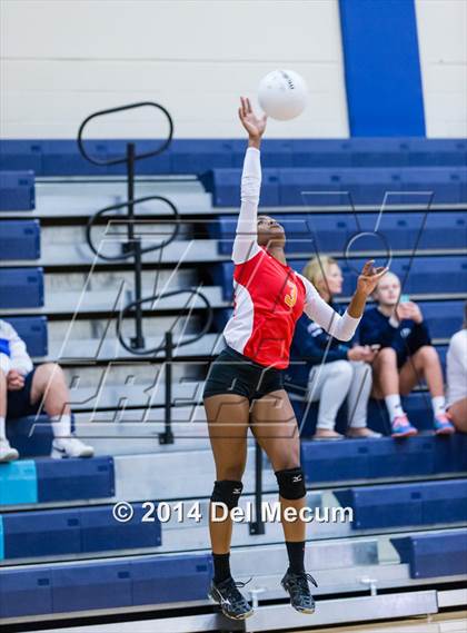 Thumbnail 3 in Woodward vs. Tampa Prep (Berkeley Premier) photogallery.