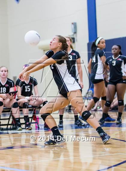 Thumbnail 1 in Woodward vs. Tampa Prep (Berkeley Premier) photogallery.