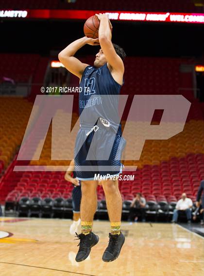 Thumbnail 1 in Palmetto vs. Norland (HoopHall Miami Invitational) photogallery.