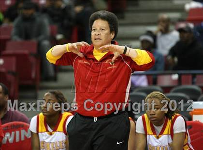 Thumbnail 1 in Berkeley vs. Kennedy (CIF D1 NorCal Regional Final) photogallery.