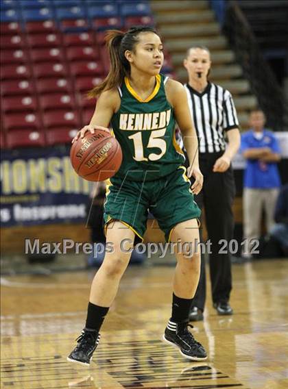Thumbnail 1 in Berkeley vs. Kennedy (CIF D1 NorCal Regional Final) photogallery.