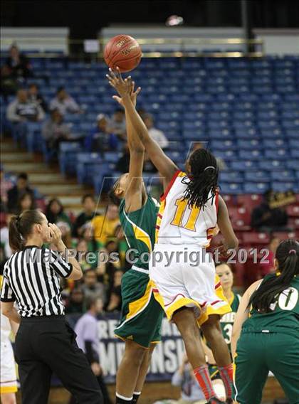 Thumbnail 3 in Berkeley vs. Kennedy (CIF D1 NorCal Regional Final) photogallery.