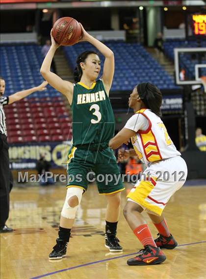 Thumbnail 2 in Berkeley vs. Kennedy (CIF D1 NorCal Regional Final) photogallery.