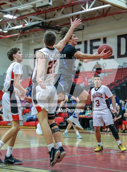 Thumbnail 3 in Darien @ Warde photogallery.