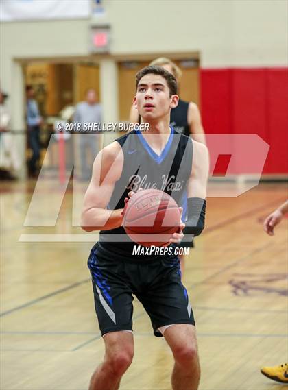 Thumbnail 3 in Darien @ Warde photogallery.