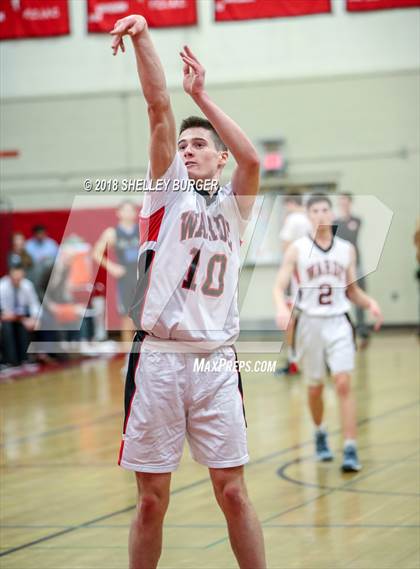 Thumbnail 1 in Darien @ Warde photogallery.