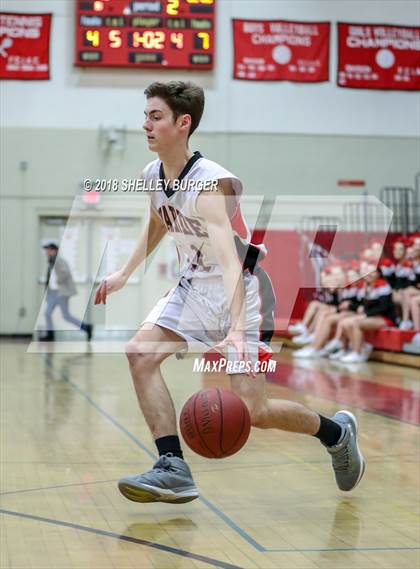 Thumbnail 1 in Darien @ Warde photogallery.
