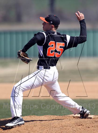 Thumbnail 2 in Ferris vs. Terrell (I-45 Classic) photogallery.