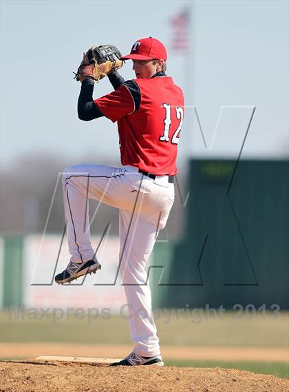 Thumbnail 2 in Ferris vs. Terrell (I-45 Classic) photogallery.