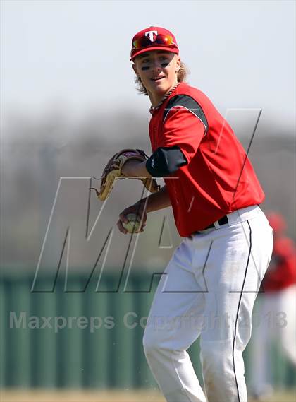 Thumbnail 2 in Ferris vs. Terrell (I-45 Classic) photogallery.