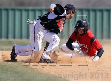 Thumbnail 1 in Ferris vs. Terrell (I-45 Classic) photogallery.