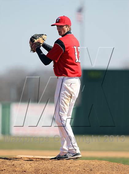 Thumbnail 2 in Ferris vs. Terrell (I-45 Classic) photogallery.