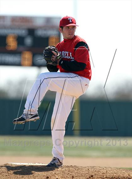 Thumbnail 2 in Ferris vs. Terrell (I-45 Classic) photogallery.