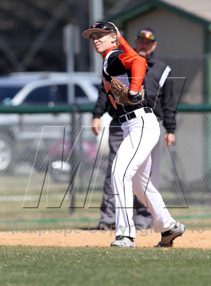 Thumbnail 1 in Ferris vs. Terrell (I-45 Classic) photogallery.