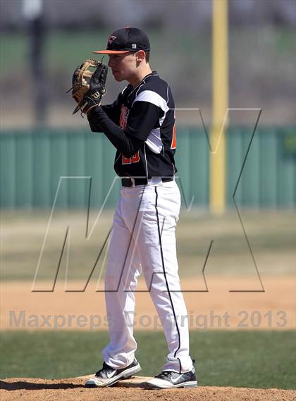 Thumbnail 2 in Ferris vs. Terrell (I-45 Classic) photogallery.