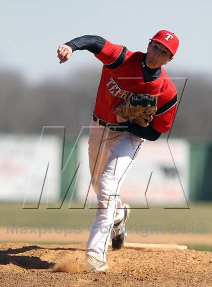 Thumbnail 1 in Ferris vs. Terrell (I-45 Classic) photogallery.