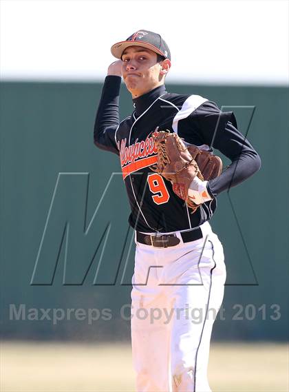 Thumbnail 3 in Ferris vs. Terrell (I-45 Classic) photogallery.