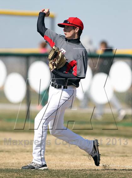 Thumbnail 3 in Ferris vs. Terrell (I-45 Classic) photogallery.