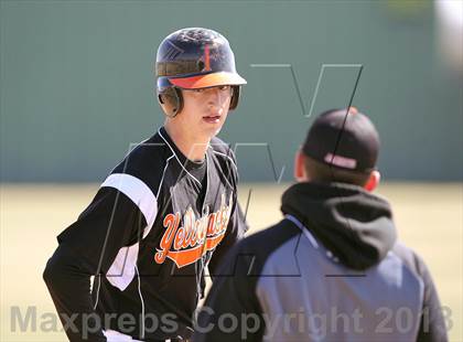 Thumbnail 2 in Ferris vs. Terrell (I-45 Classic) photogallery.
