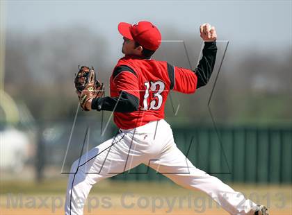 Thumbnail 1 in Ferris vs. Terrell (I-45 Classic) photogallery.