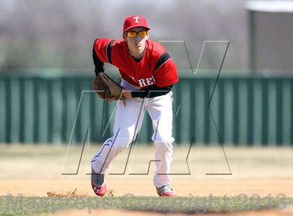Thumbnail 1 in Ferris vs. Terrell (I-45 Classic) photogallery.