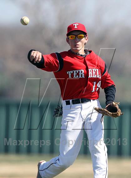 Thumbnail 2 in Ferris vs. Terrell (I-45 Classic) photogallery.