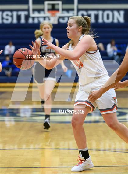 Thumbnail 2 in Skyridge vs. Copper Hills photogallery.