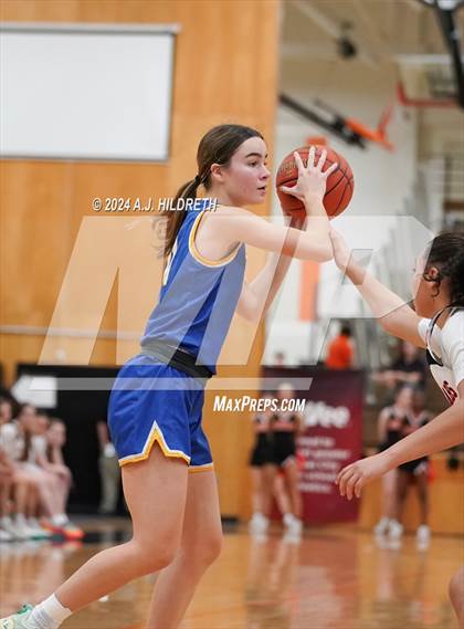 Thumbnail 3 in Olathe South @ Shawnee Mission Northwest photogallery.
