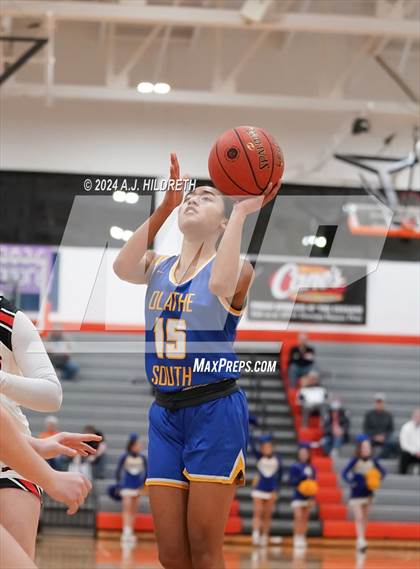 Thumbnail 3 in Olathe South @ Shawnee Mission Northwest photogallery.