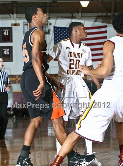 Thumbnail 3 in White Plains @ Mt. Vernon photogallery.