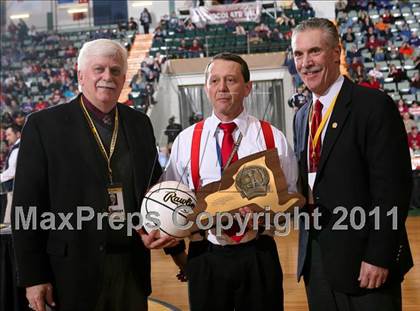 Thumbnail 1 in Jamesville-DeWitt vs. Harborfields (NYSPHSAA Class A Final) photogallery.