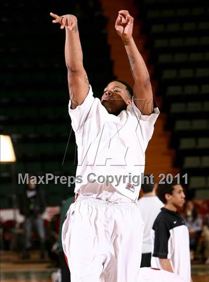 Thumbnail 2 in Jamesville-DeWitt vs. Harborfields (NYSPHSAA Class A Final) photogallery.