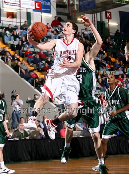 Thumbnail 2 in Jamesville-DeWitt vs. Harborfields (NYSPHSAA Class A Final) photogallery.
