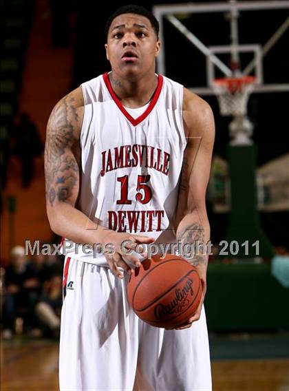 Thumbnail 2 in Jamesville-DeWitt vs. Harborfields (NYSPHSAA Class A Final) photogallery.