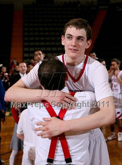 Thumbnail 3 in Jamesville-DeWitt vs. Harborfields (NYSPHSAA Class A Final) photogallery.