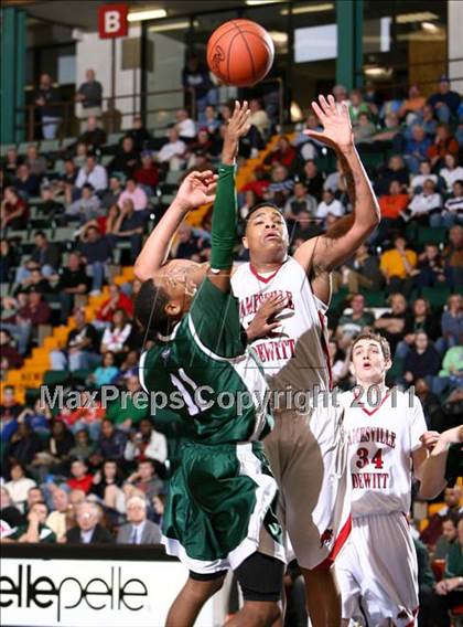 Thumbnail 2 in Jamesville-DeWitt vs. Harborfields (NYSPHSAA Class A Final) photogallery.