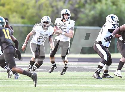 Thumbnail 1 in Permian @ DeSoto photogallery.