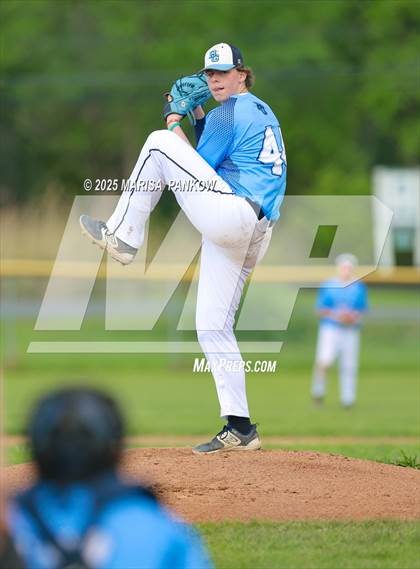 Thumbnail 2 in Bishop Grimes vs Weedsport photogallery.