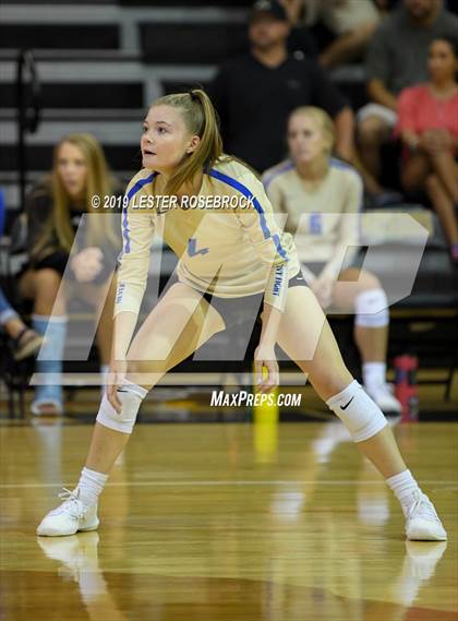 Thumbnail 3 in Tivy @ Seguin photogallery.
