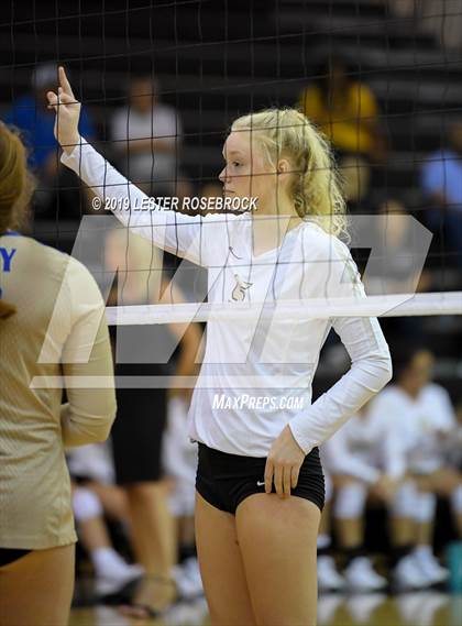 Thumbnail 2 in Tivy @ Seguin photogallery.