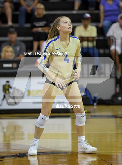 Thumbnail 3 in Tivy @ Seguin photogallery.