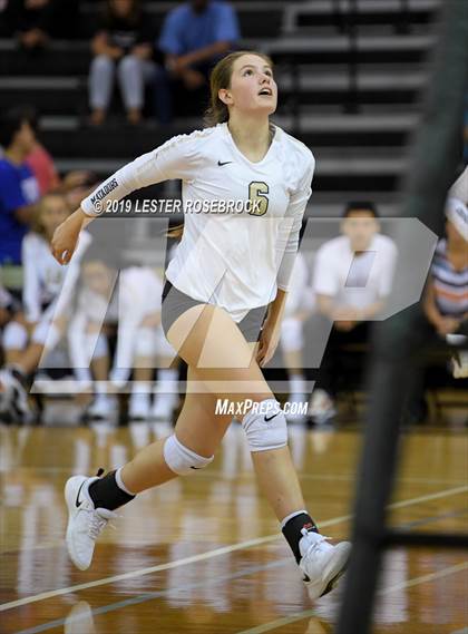 Thumbnail 2 in Tivy @ Seguin photogallery.
